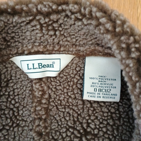 L.L. Bean Women's Red Shearling Vest From The 2000's - Picture 2 of 5
